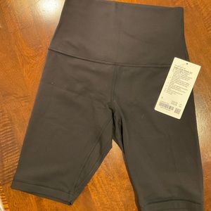 Lululemon Align SHR shorts